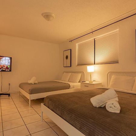 One Bedroom Apartment - With Parking & Balcony - Heart Of Wynwood Miami Luaran gambar