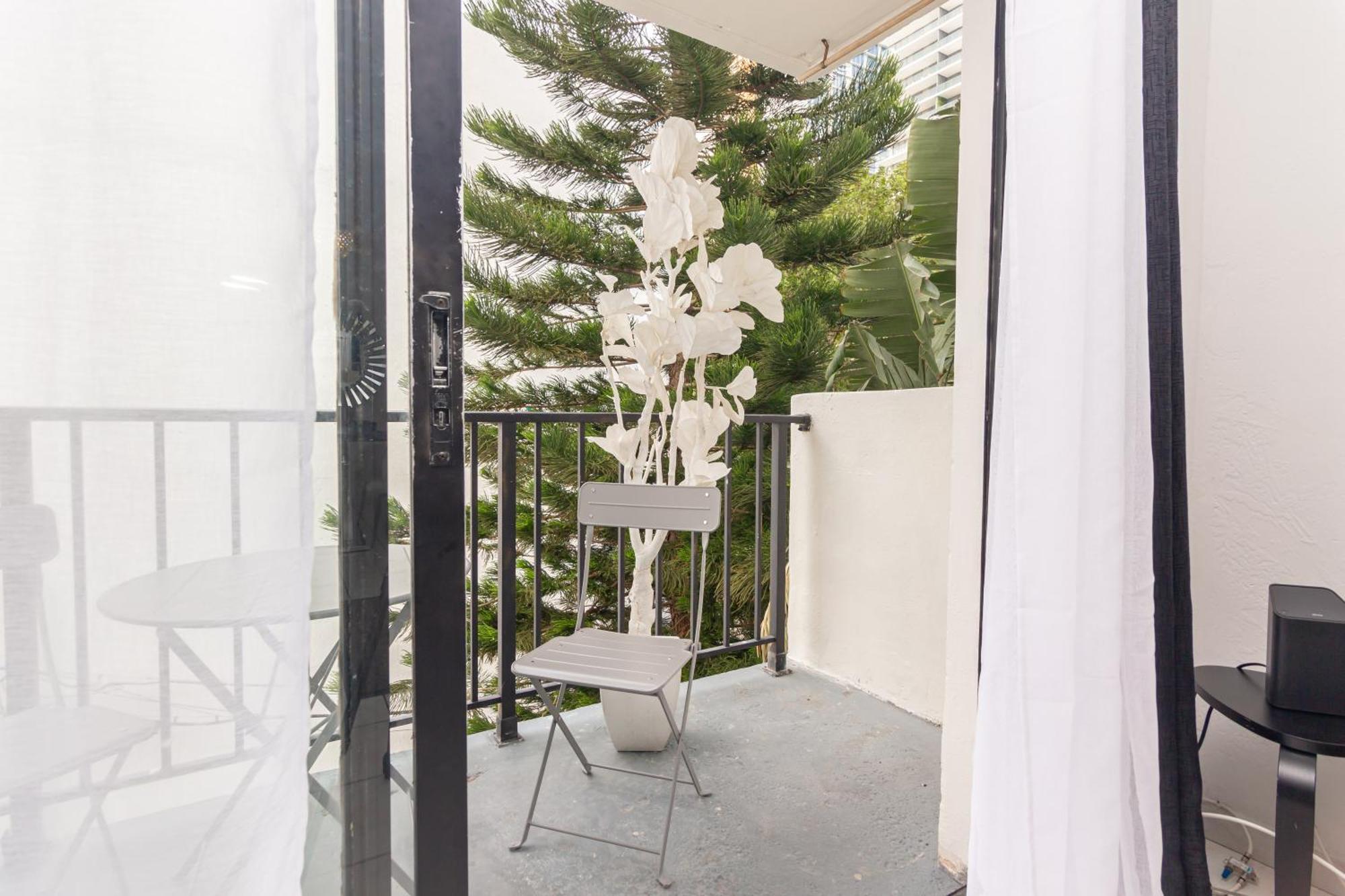 One Bedroom Apartment - With Parking & Balcony - Heart Of Wynwood Miami Luaran gambar